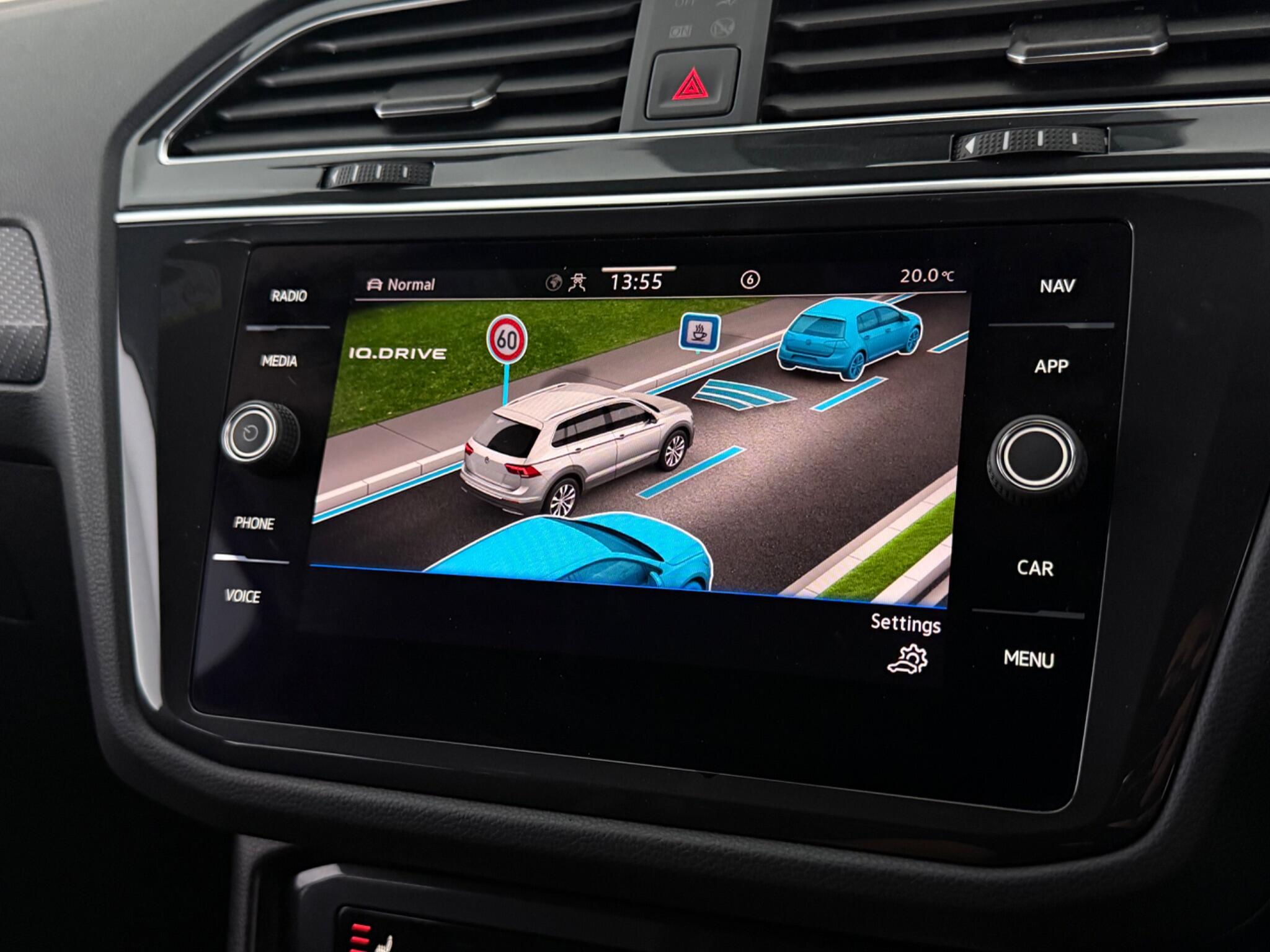 Volkswagen Tiguan view 27