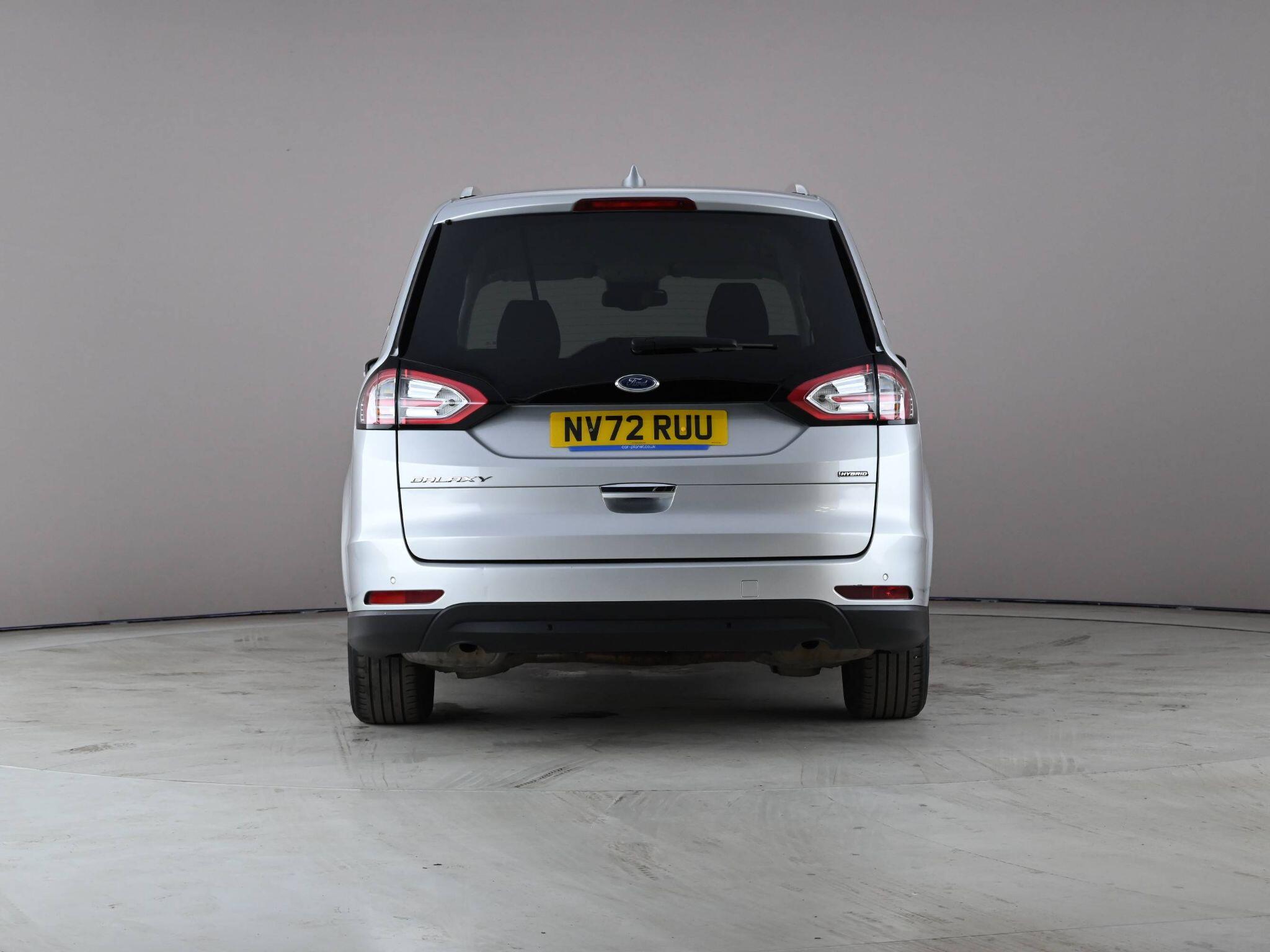 Ford Galaxy view 7