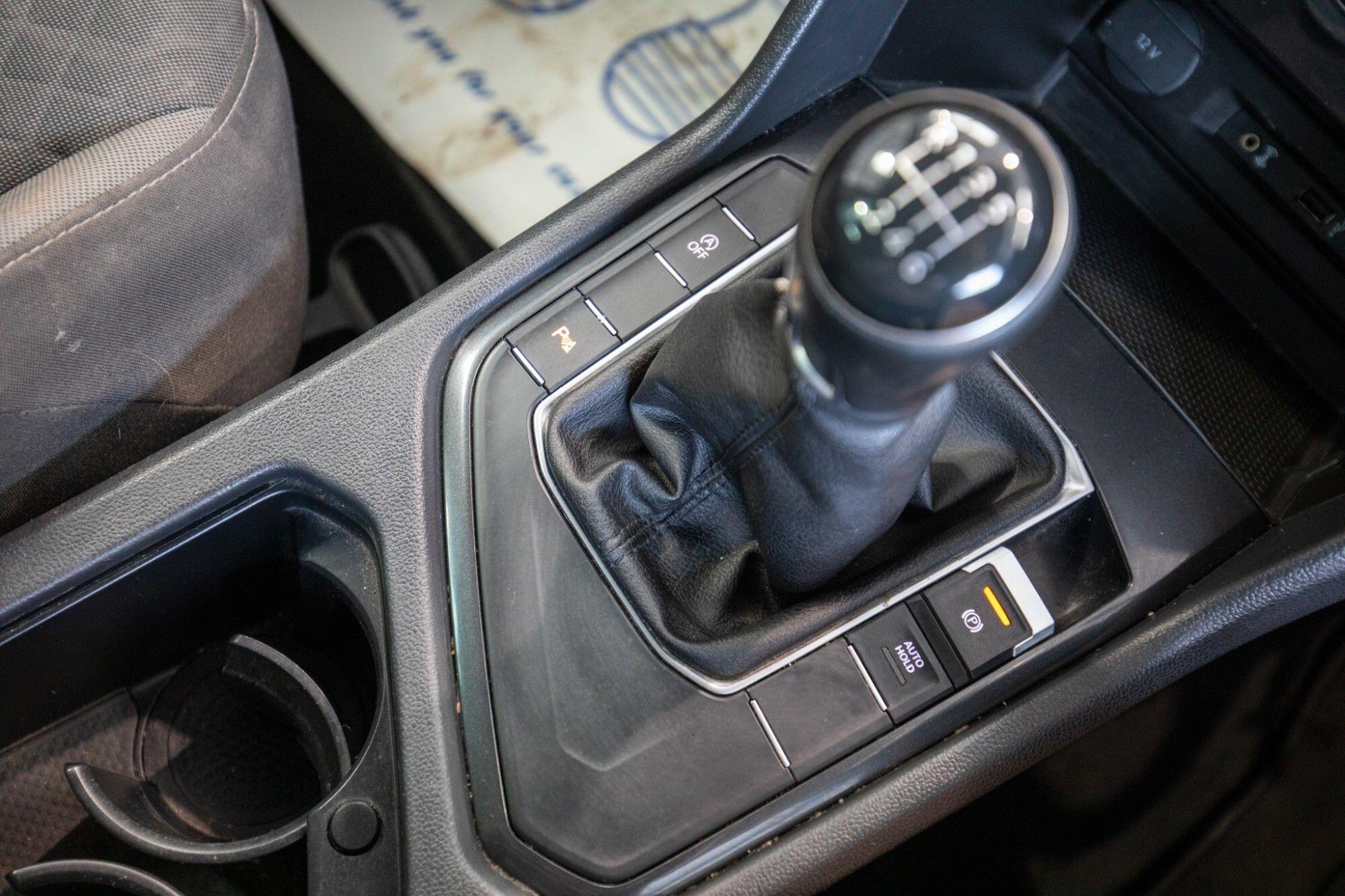 Volkswagen Tiguan view 24