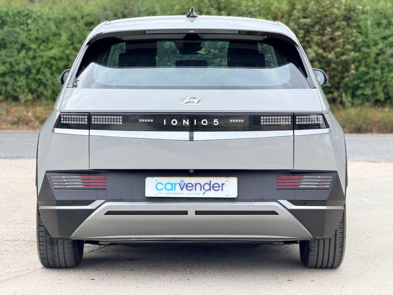 Hyundai Ioniq 5 view 11