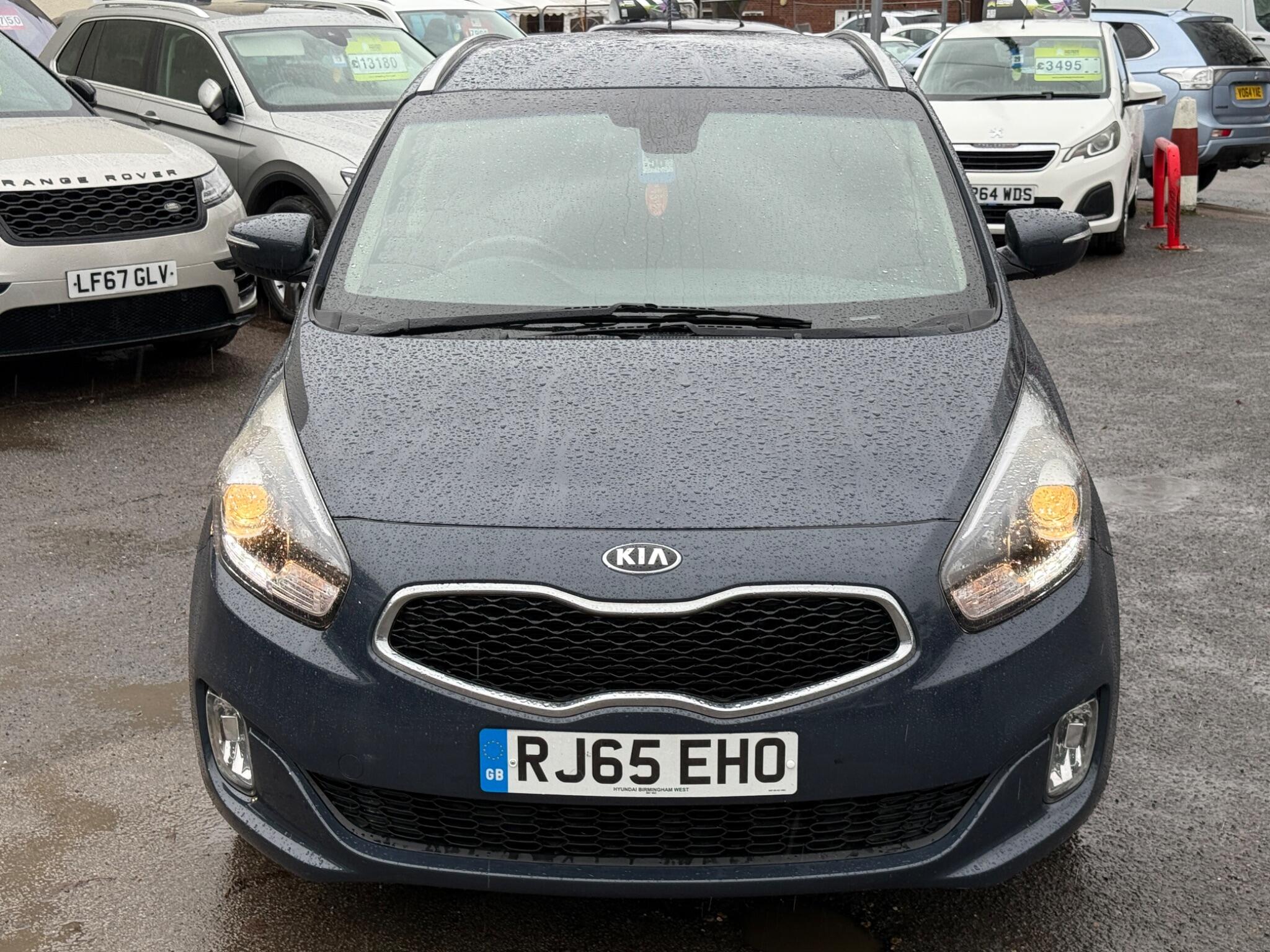 Kia Carens - Image 8