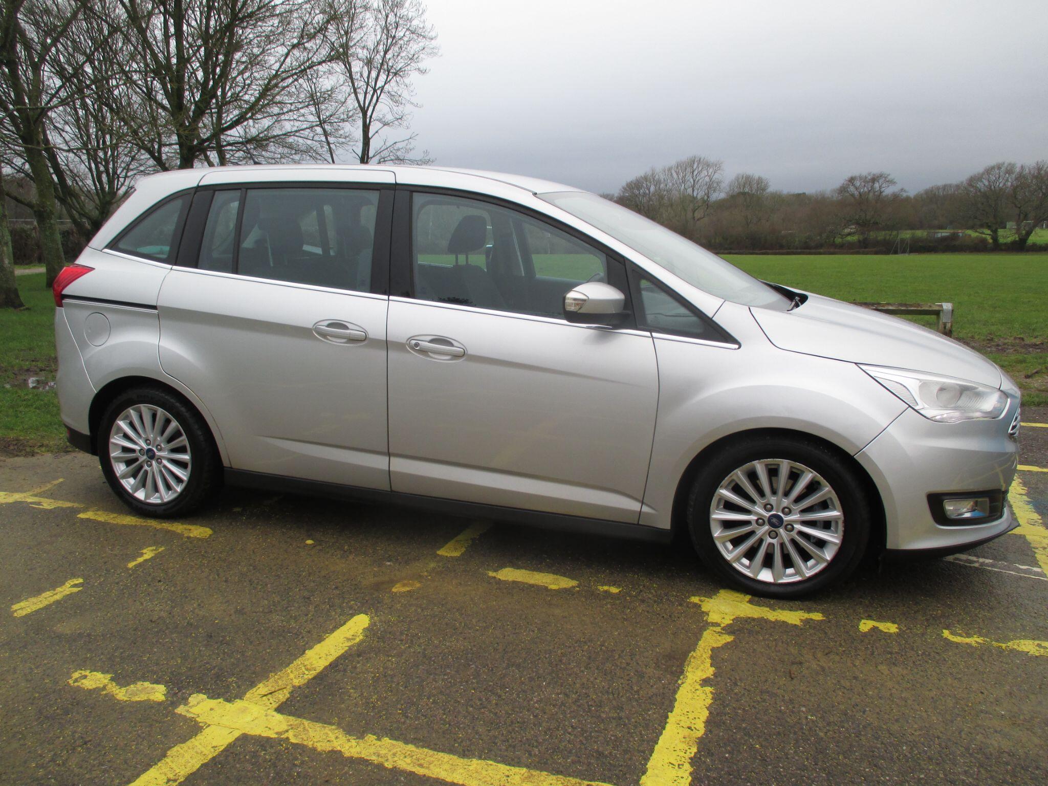 2016 Ford Grand C-Max image 6