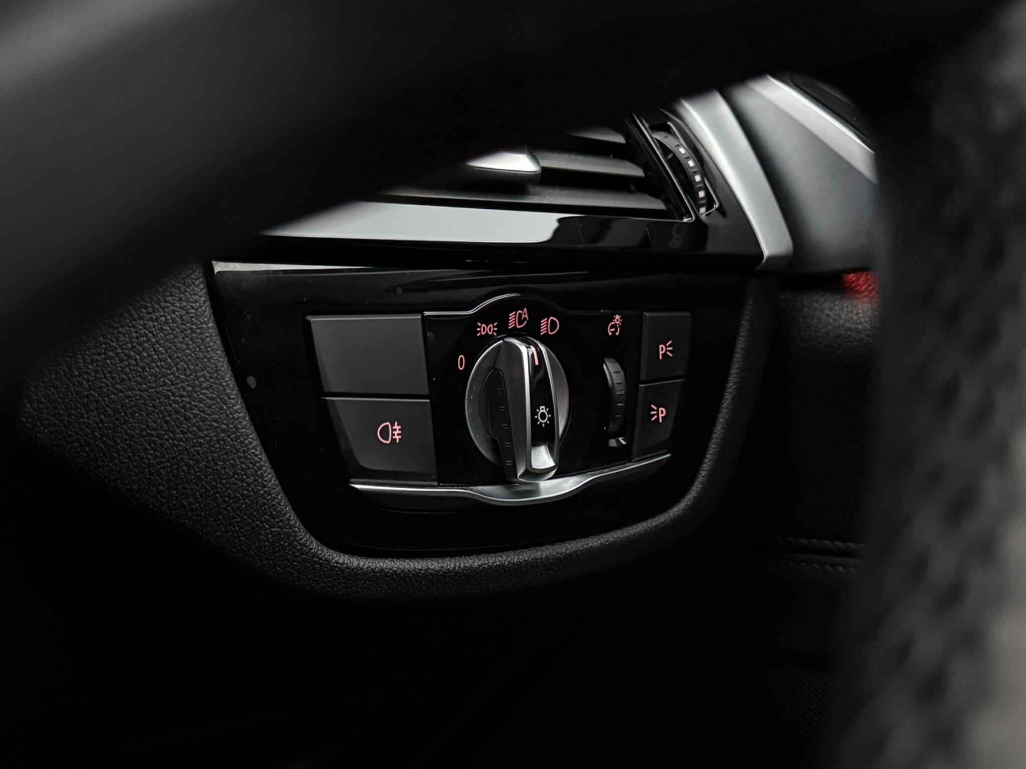 BMW 6 Series view 20
