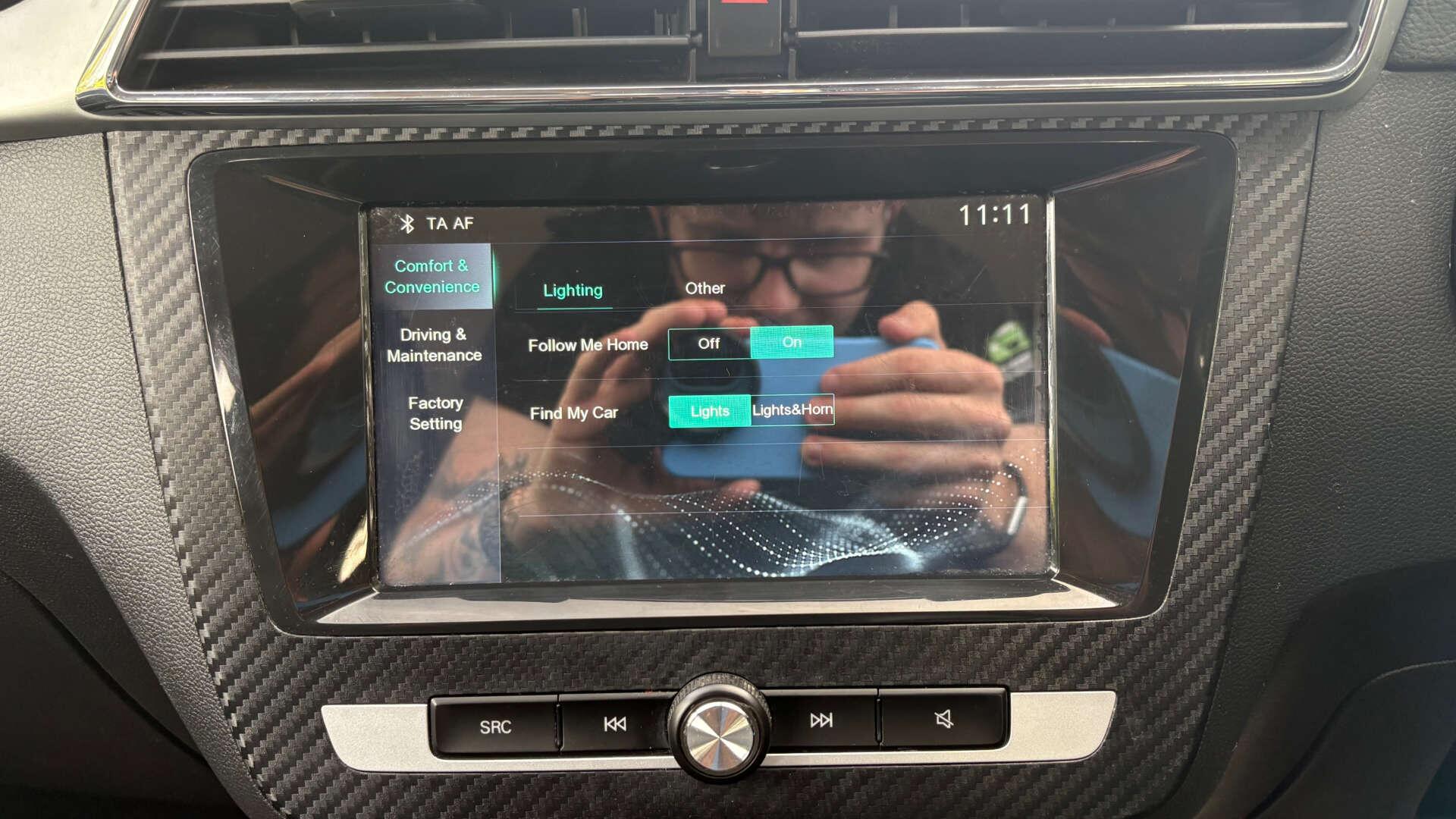 MG ZS view 27