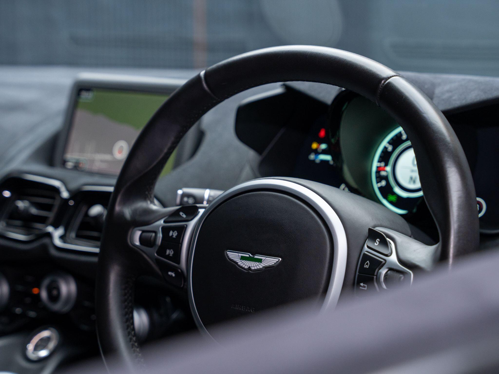 Aston Martin Vantage view 36