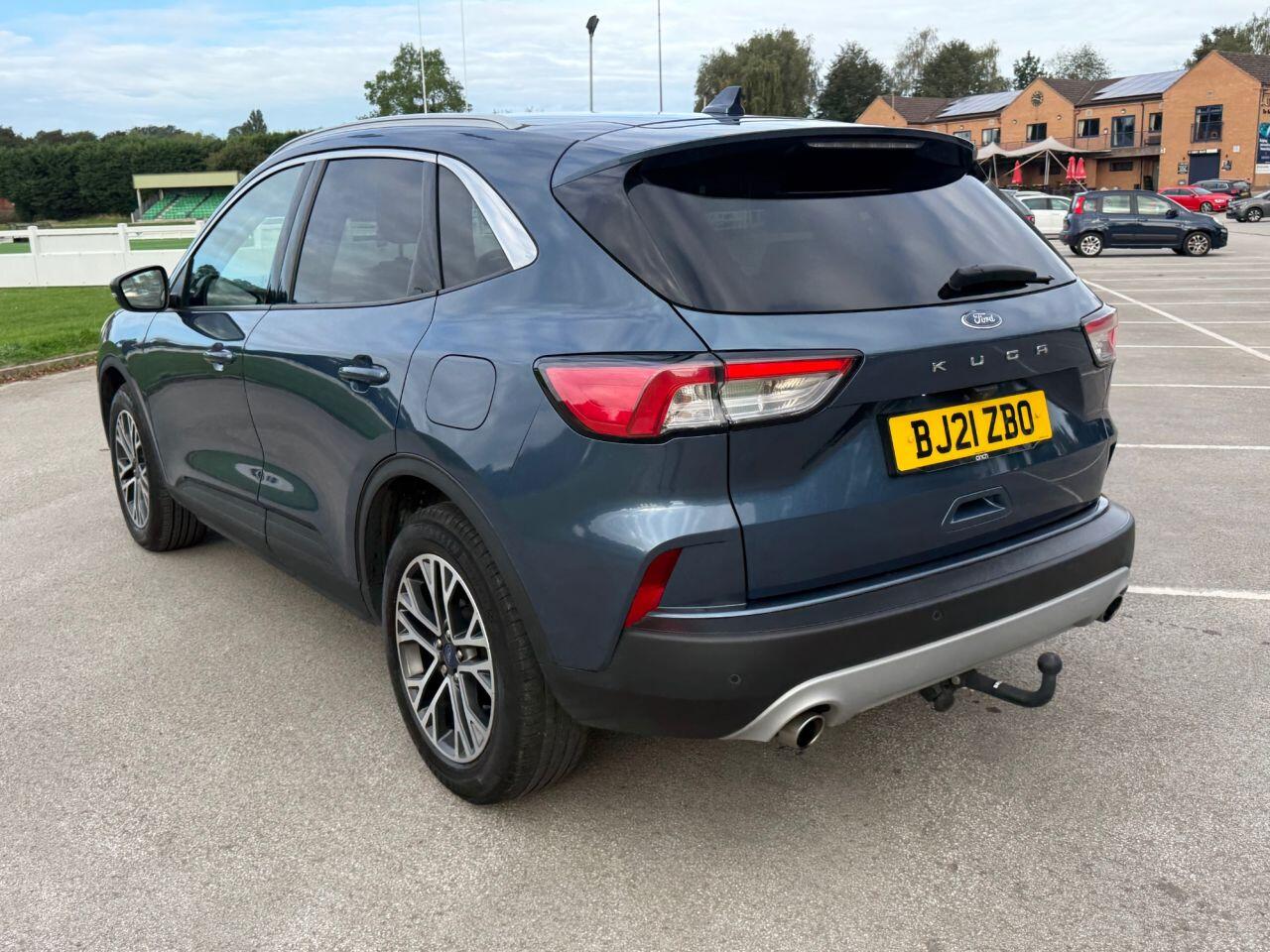 Ford Kuga view 37