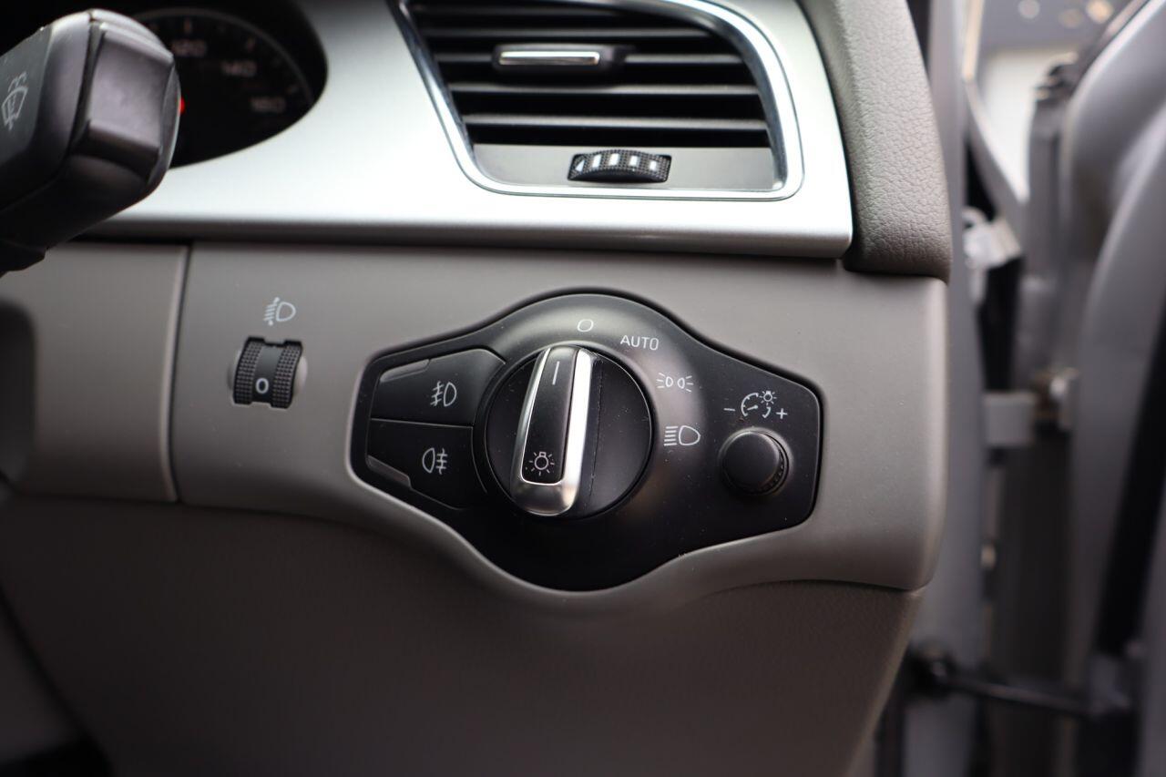 Audi A4 view 5