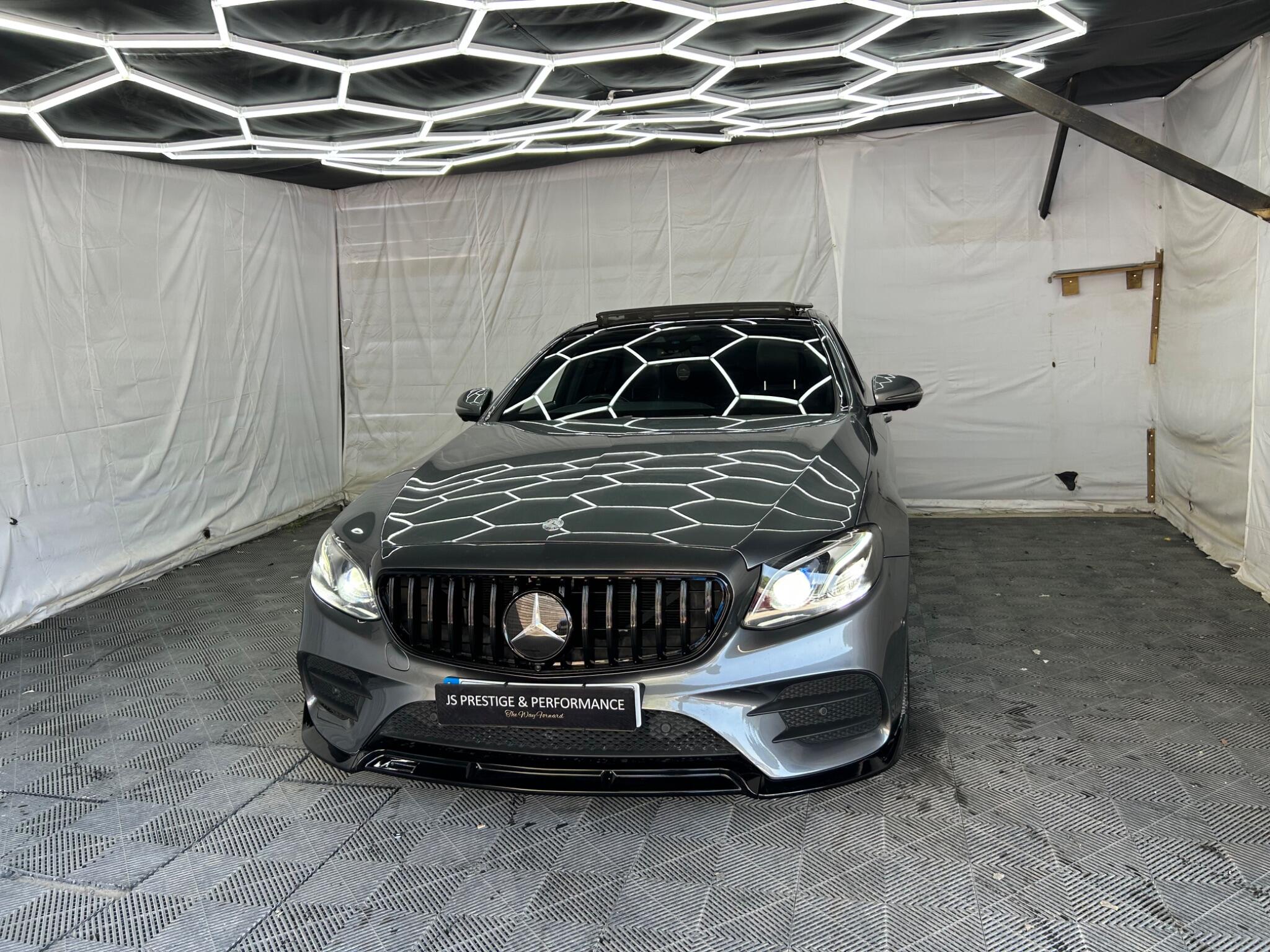 Mercedes-Benz E Class view 6