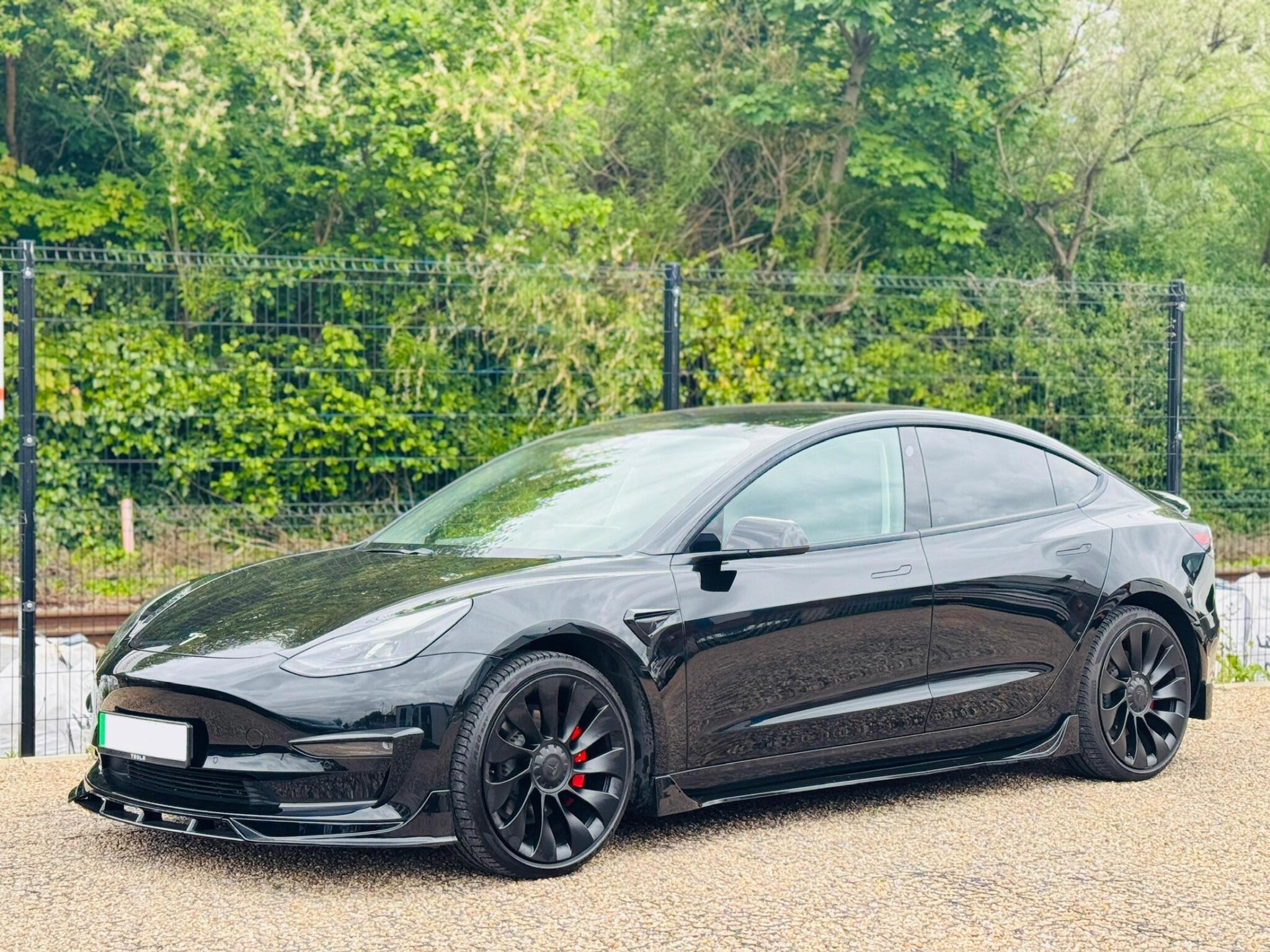 Tesla Model 3 view 22