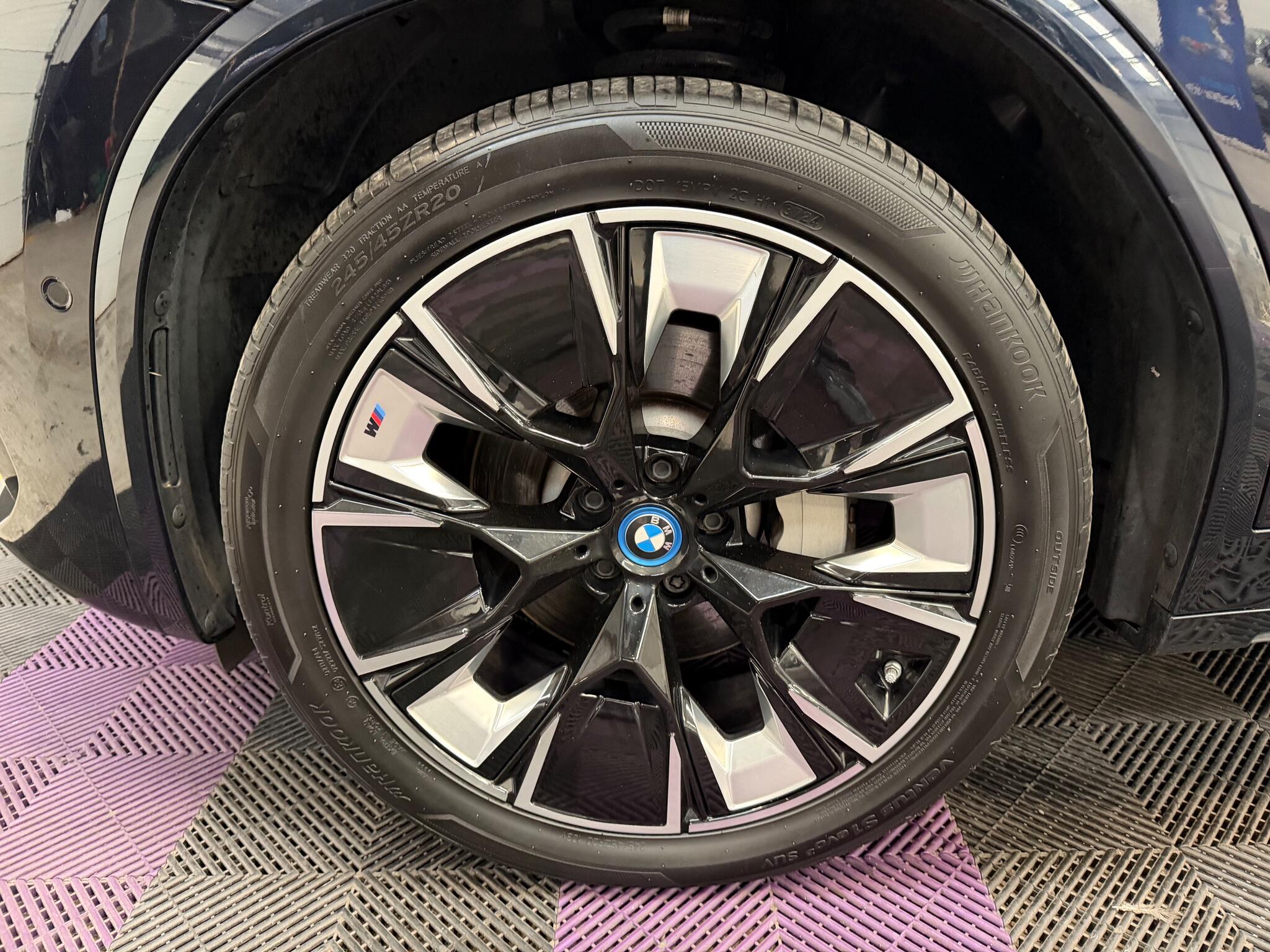 BMW Ix3 view 45
