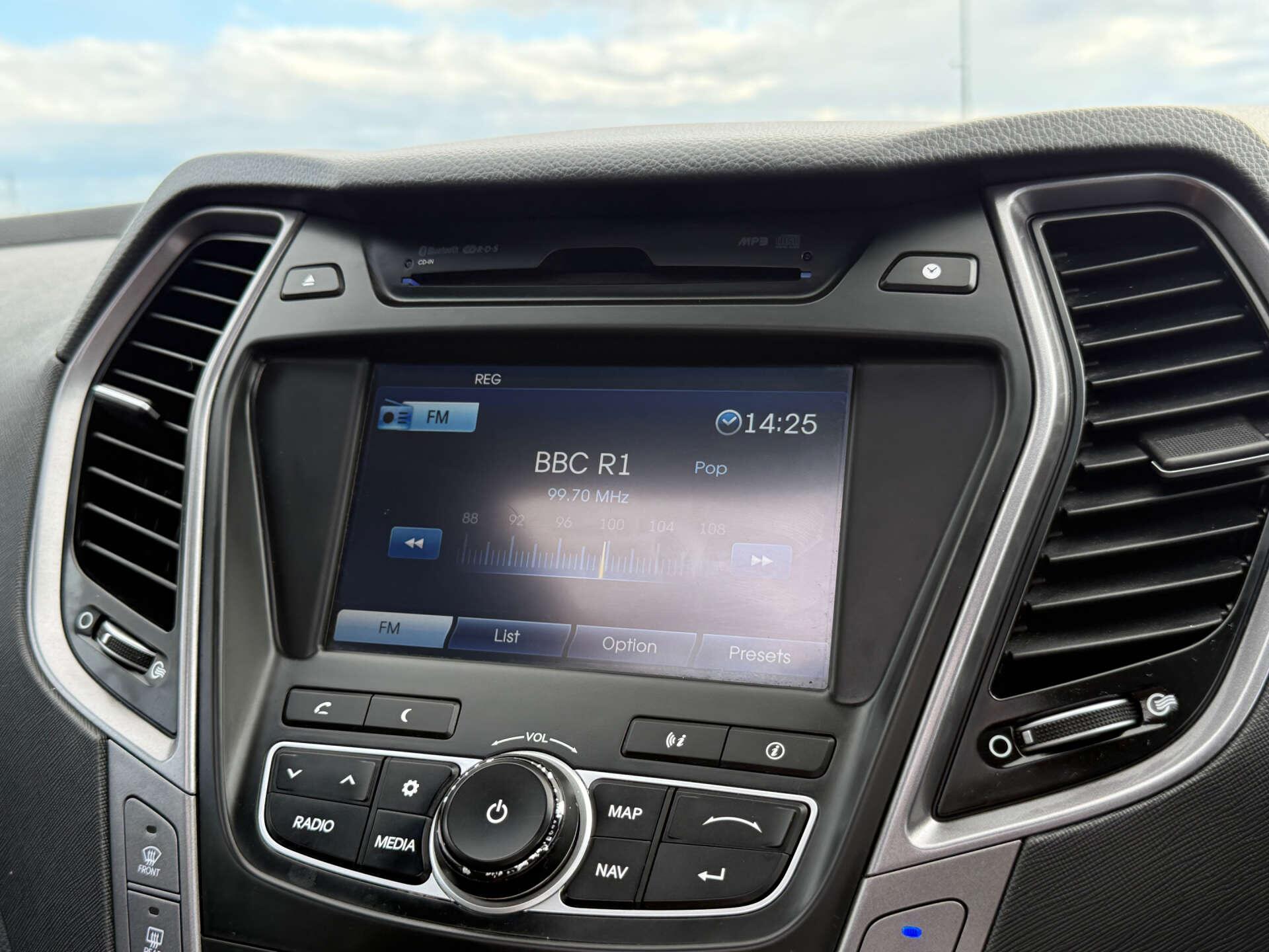 Hyundai Santa FE view 57