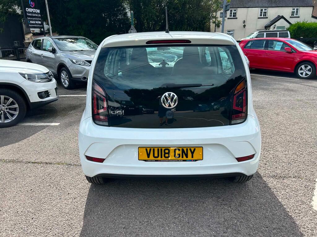 Volkswagen Up! view 3