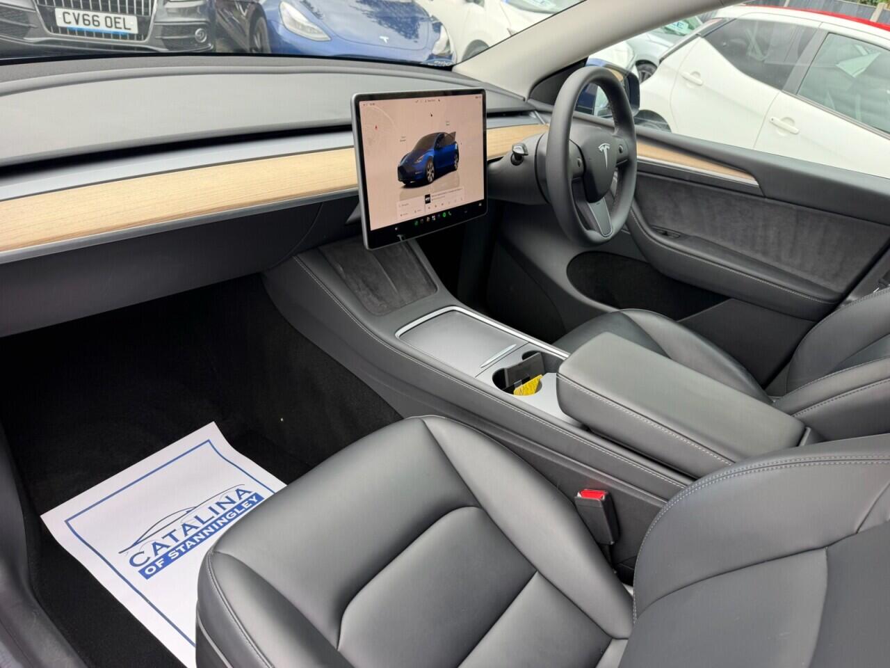 Tesla Model Y view 16