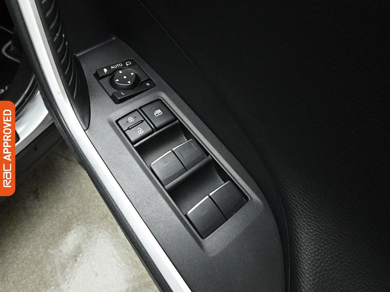 Toyota Rav4 view 24