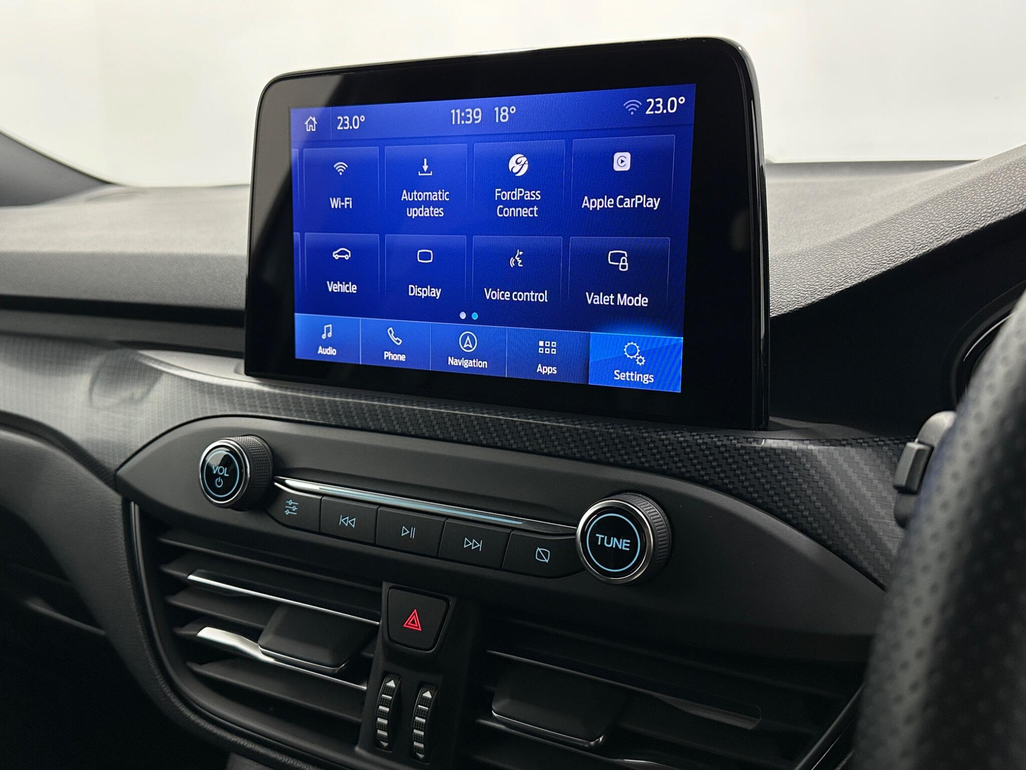 Ford Focus view 26