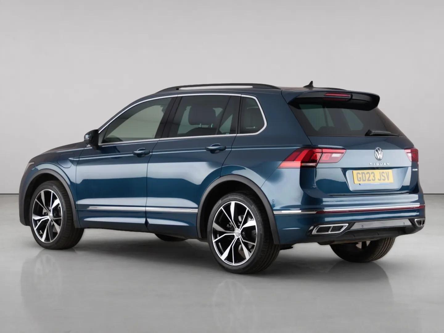 Volkswagen Tiguan view 8