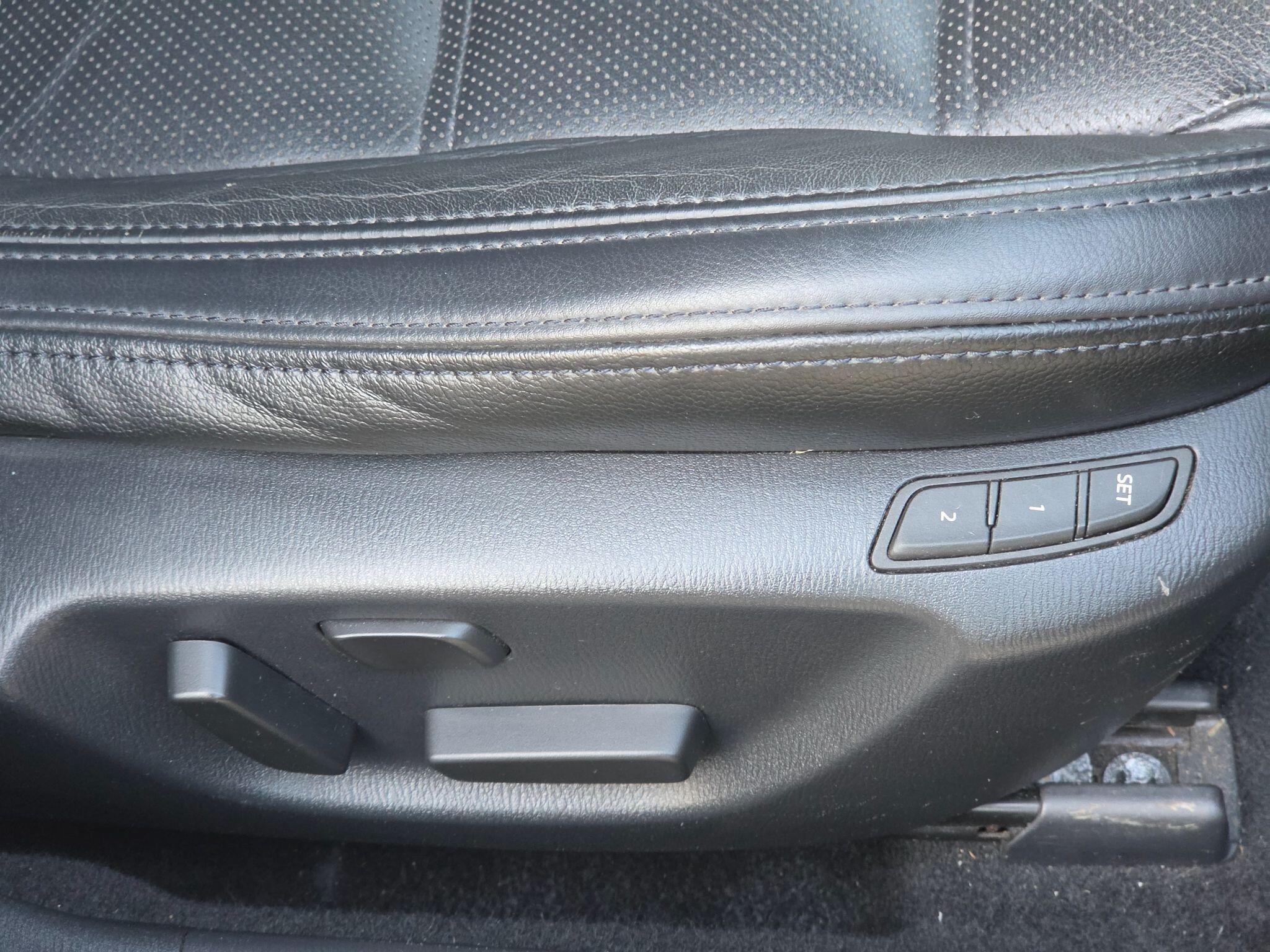 Mazda Mazda6 view 16