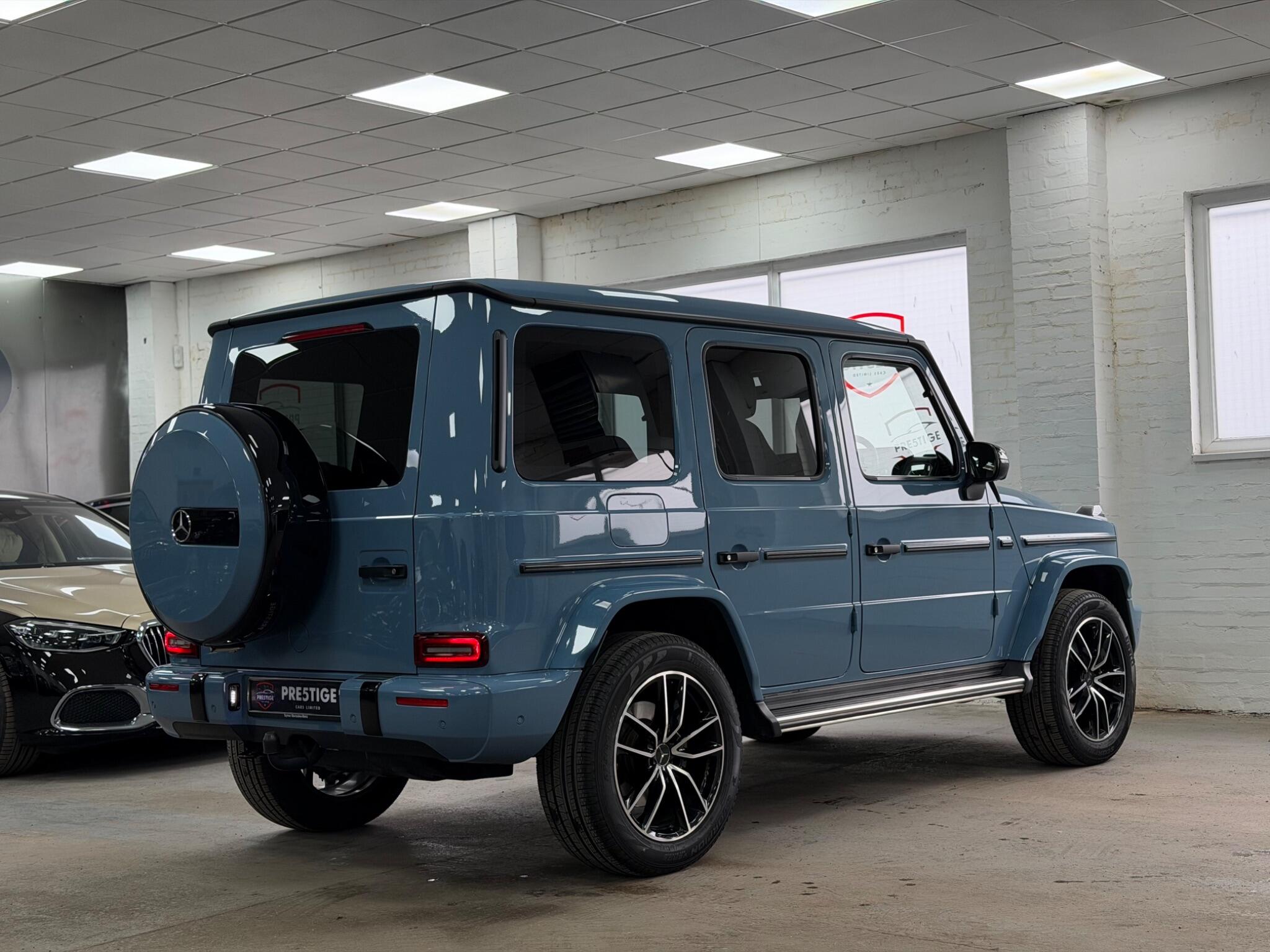 Mercedes-Benz G-Class view 16