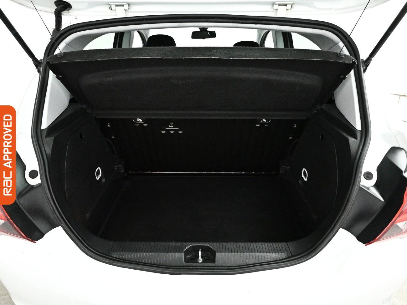 Vauxhall Corsa view 13