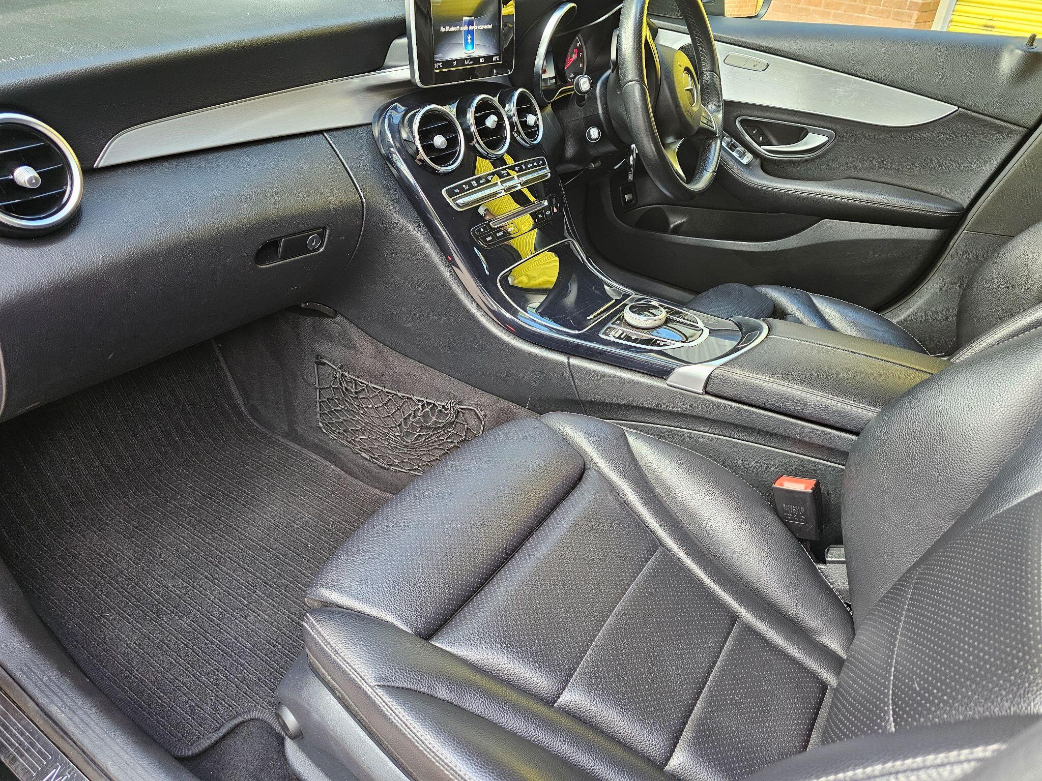 Mercedes-Benz C-Class view 15