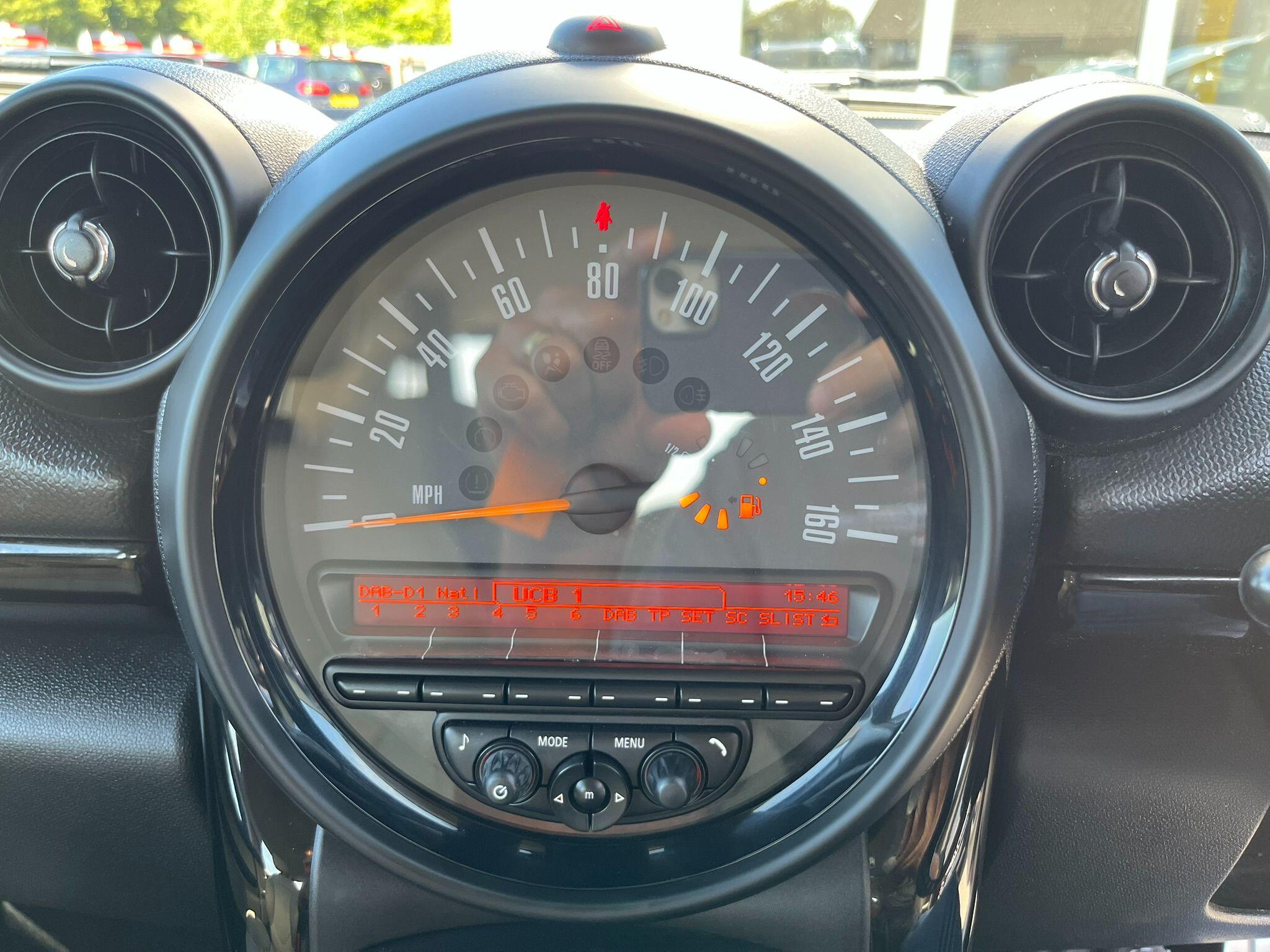 Mini Countryman view 21