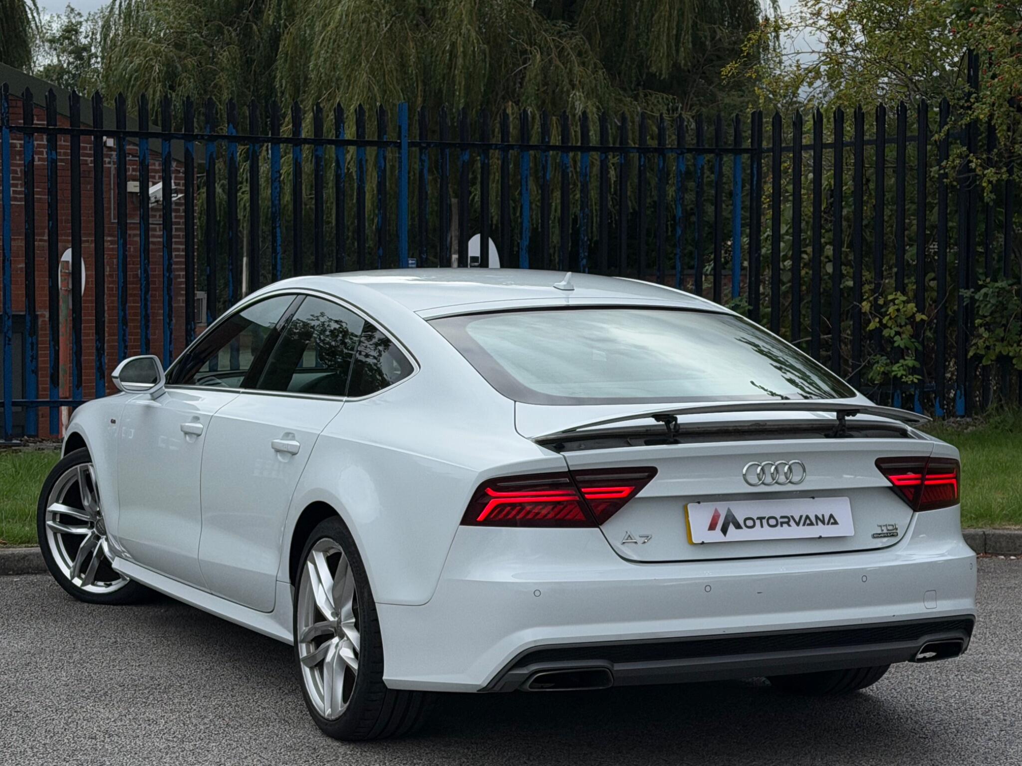 Audi A7 view 8
