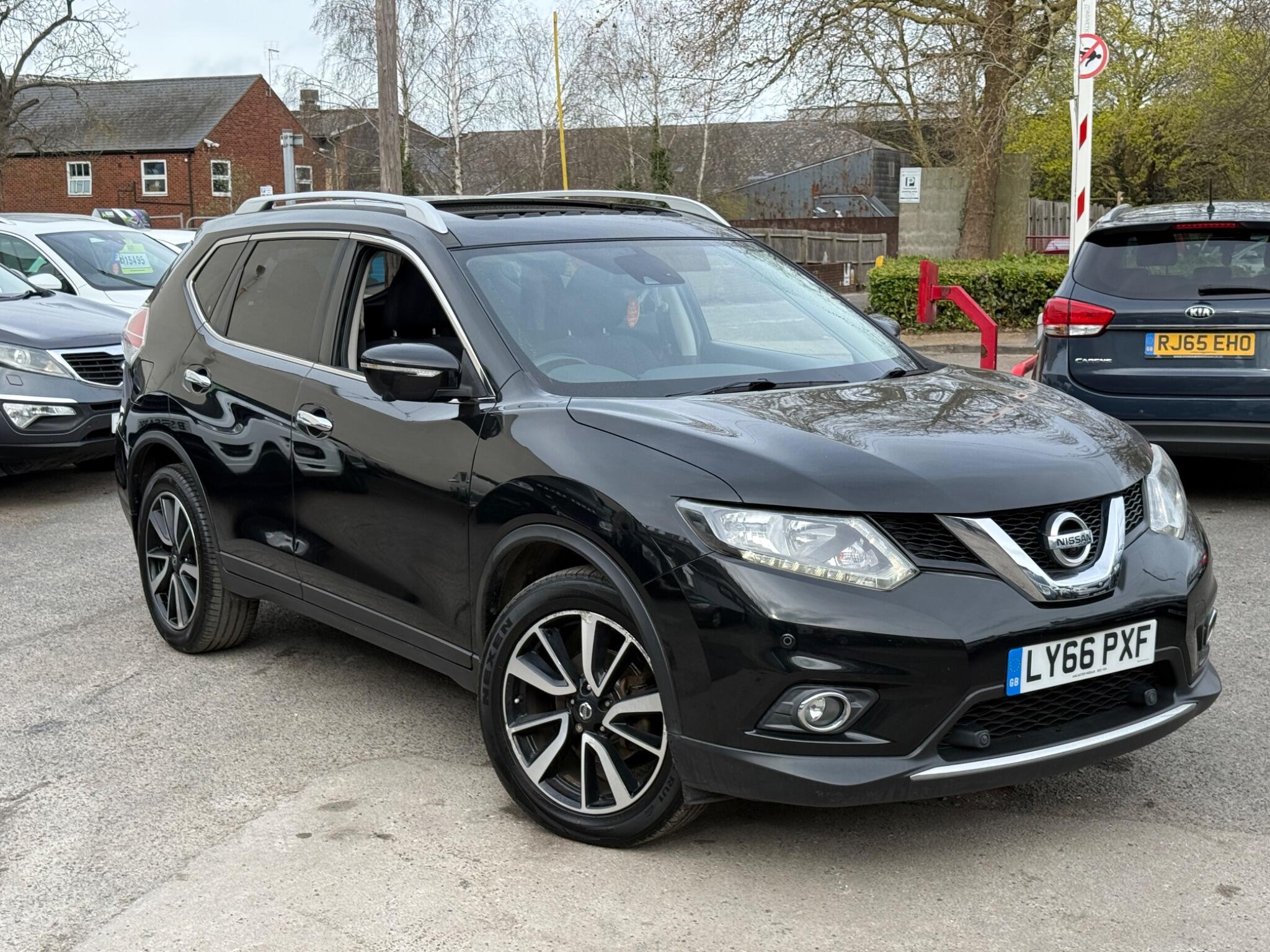 Nissan X-Trail - Image 7
