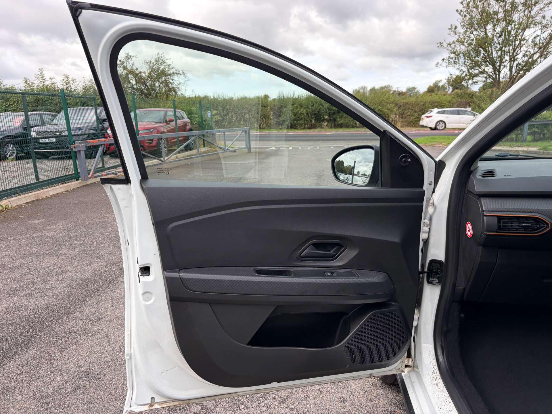 Dacia Sandero Stepway view 14