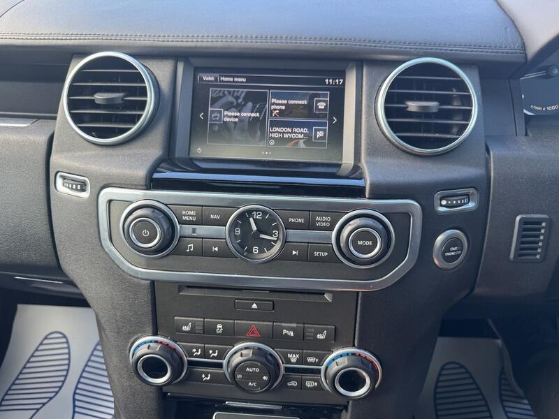 Land Rover Discovery view 41