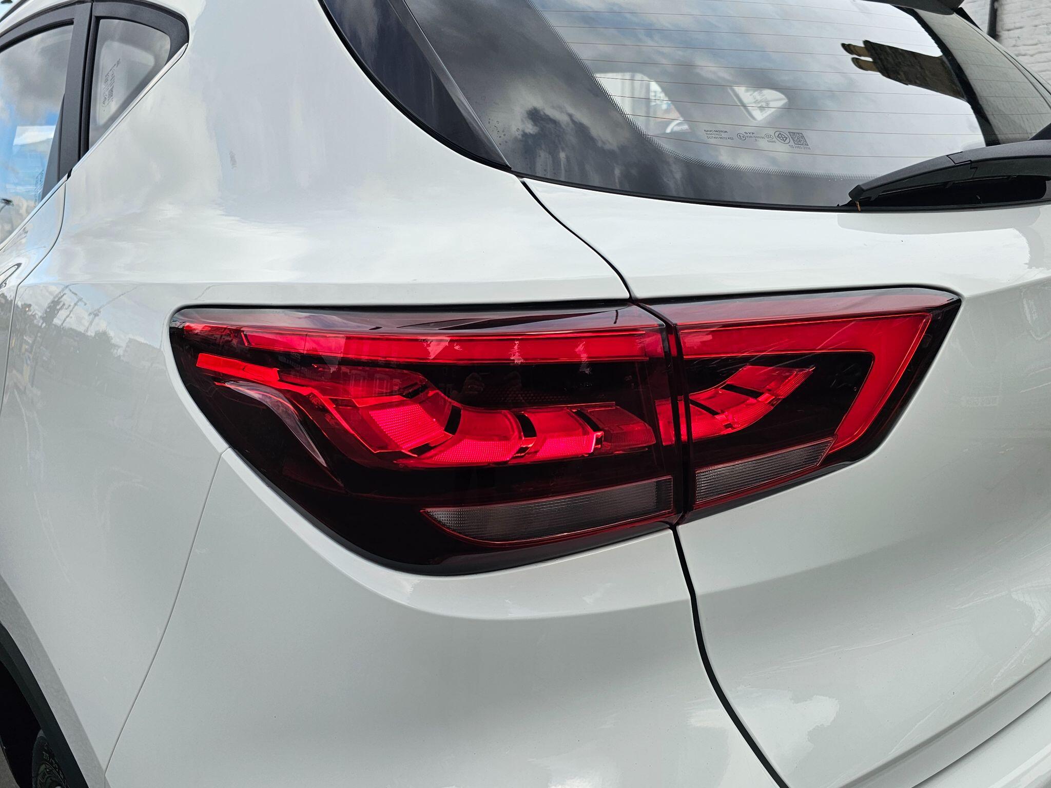 MG ZS view 9