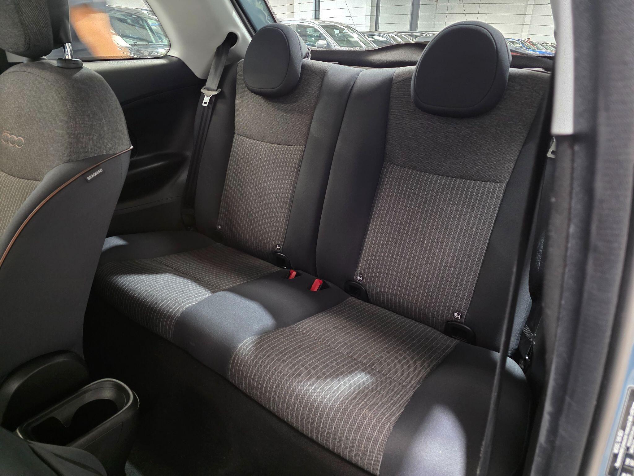 Fiat 500e view 22