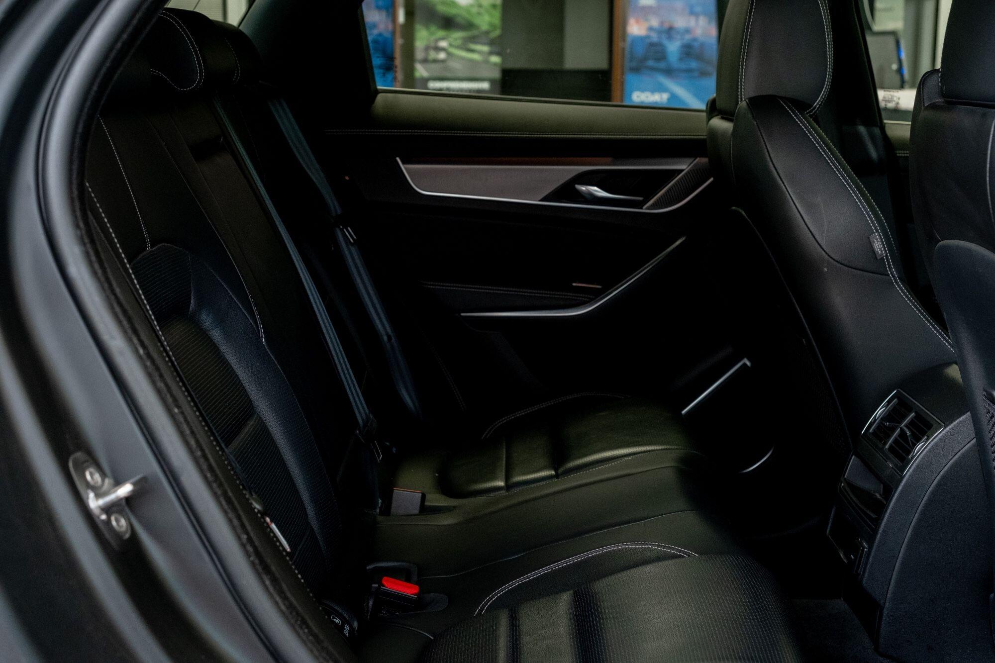 Jaguar F-Pace view 26