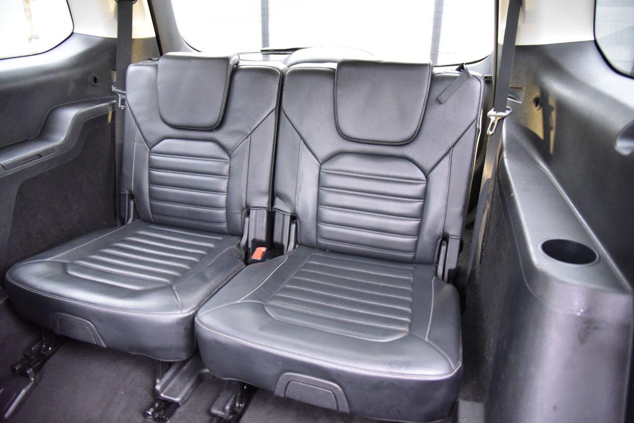 Ford Galaxy view 29