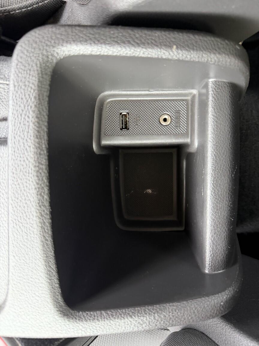 Ford Focus view 31