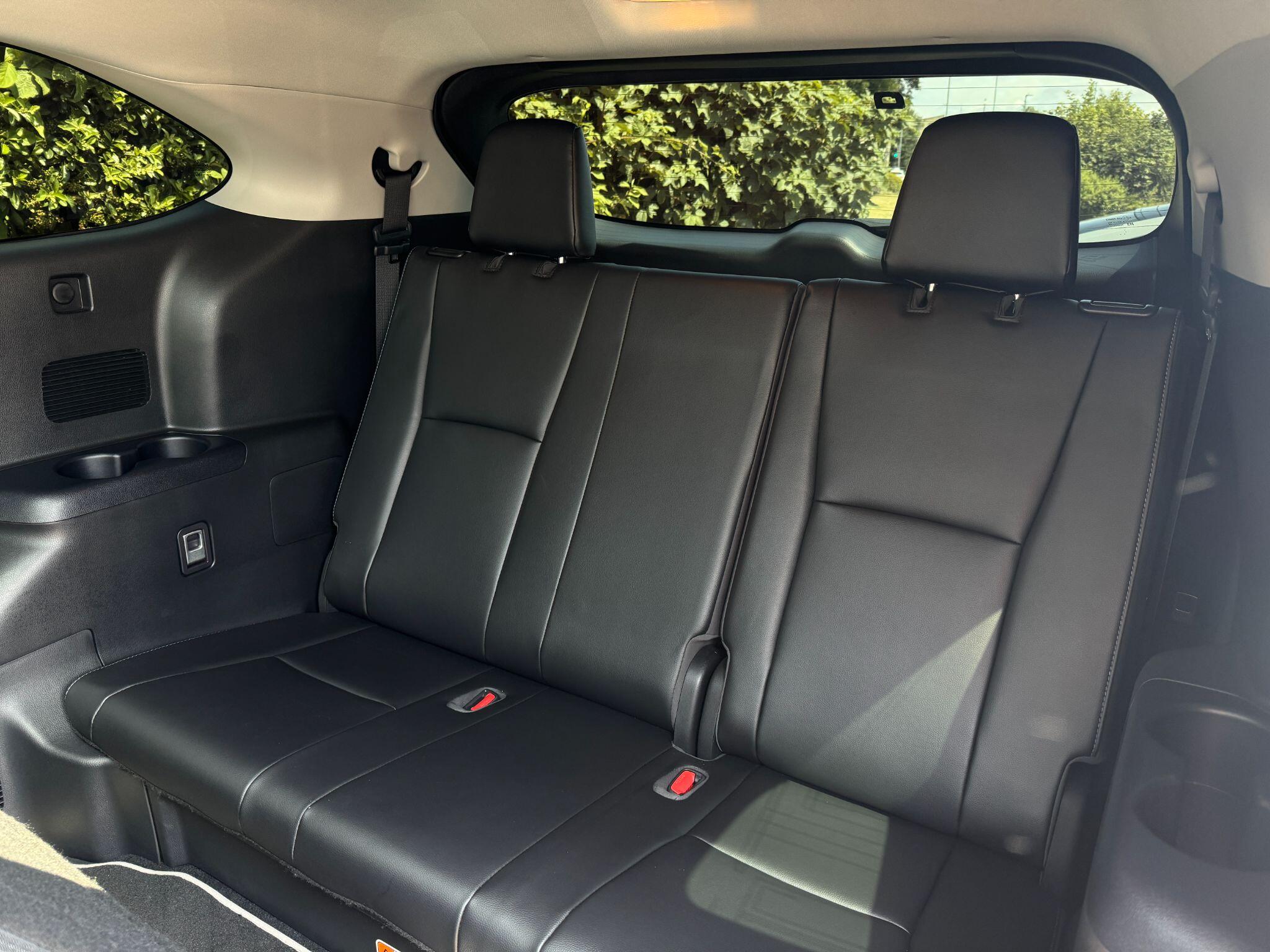 Toyota Highlander view 26