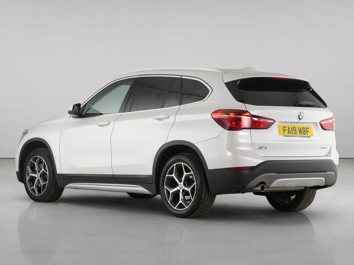 BMW X1 view 6