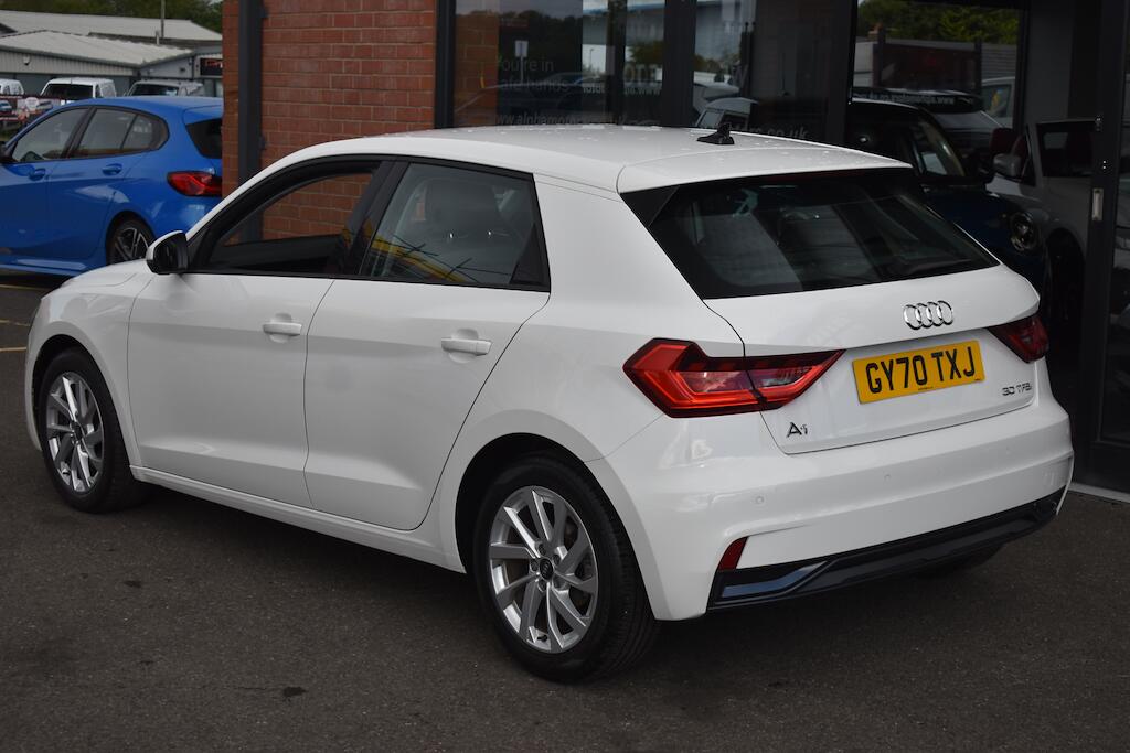Audi A1 view 18