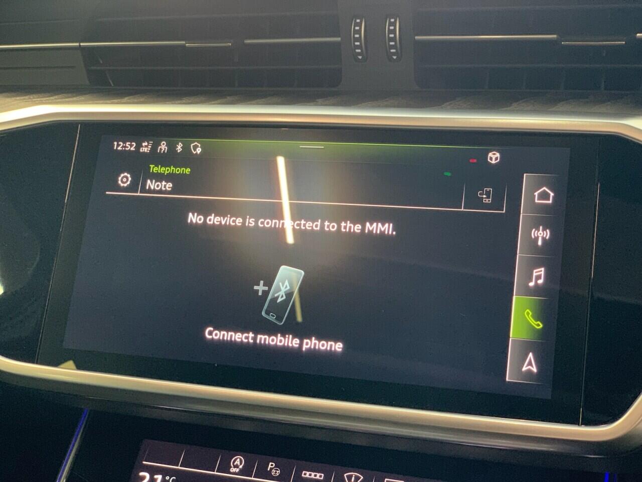 Audi S6 Avant view 46