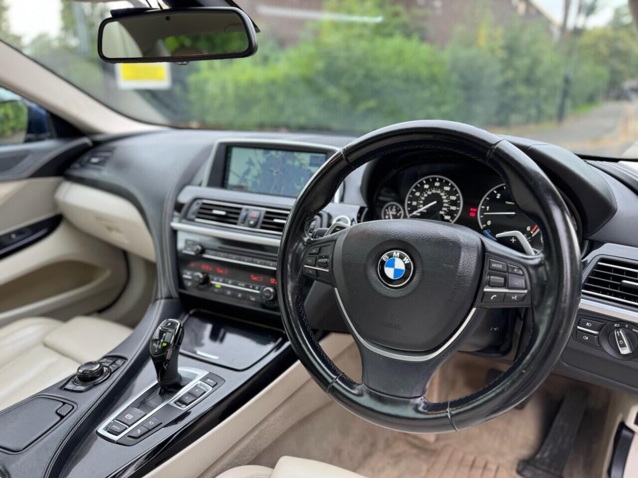BMW 6 Series view 11