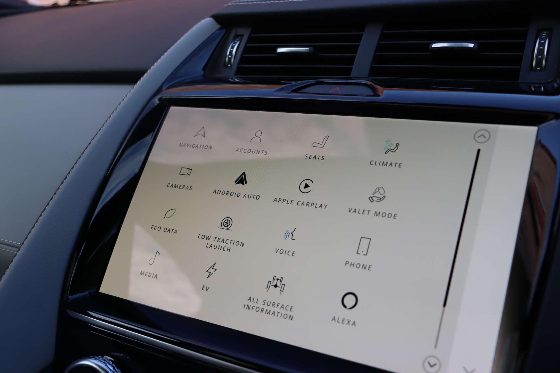 Jaguar E-Pace view 44