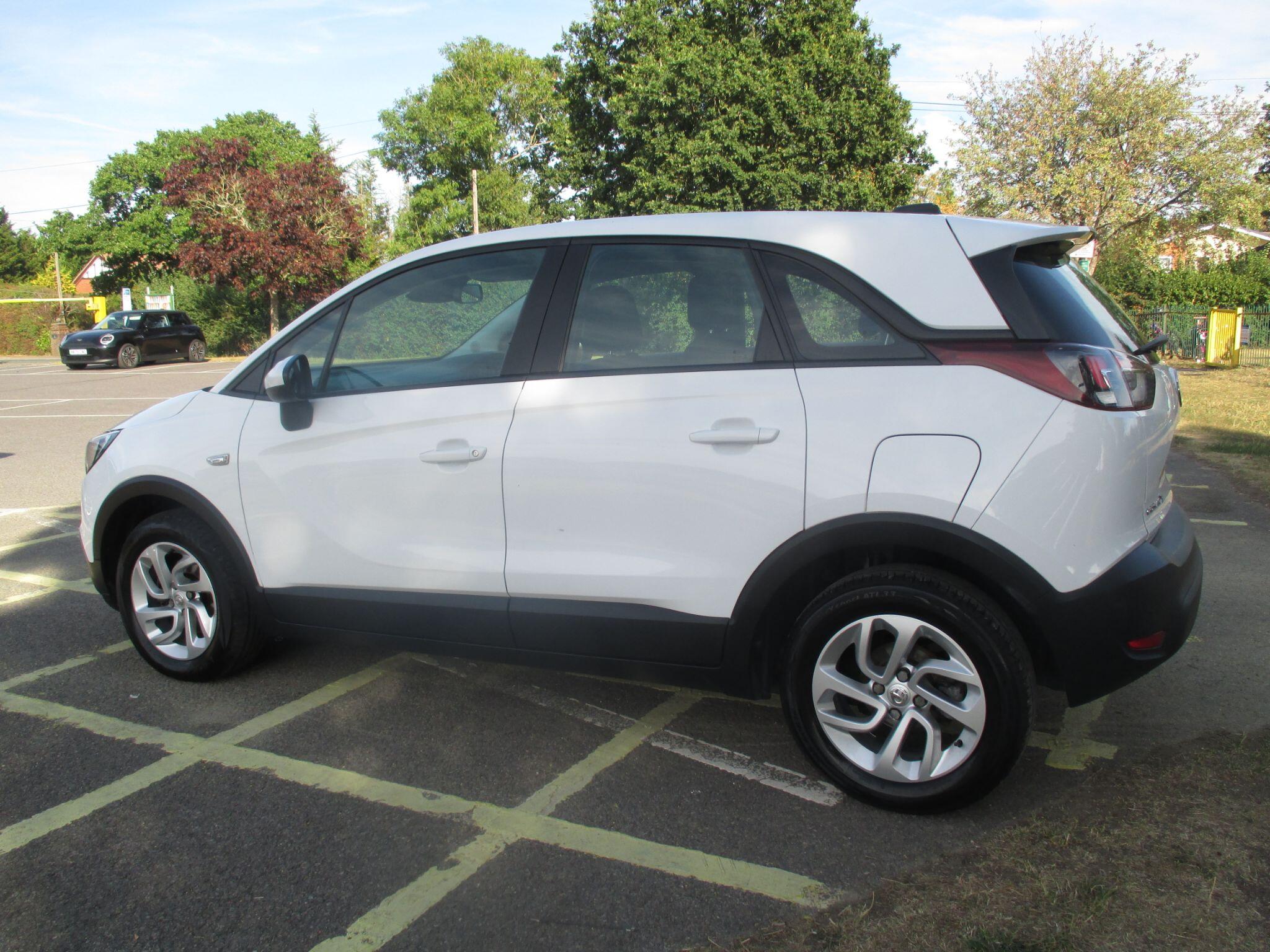 Vauxhall Crossland X view 15