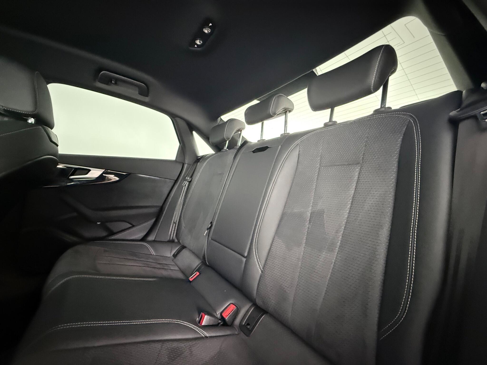 Audi A4 view 30