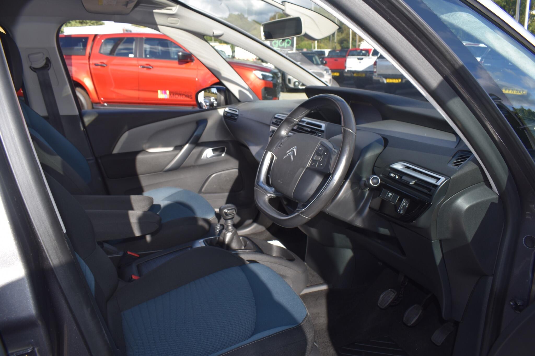 Grand C4 SpaceTourer - 1.2 PureTech Feel Euro 6 (s/s) 5dr - Image 29
