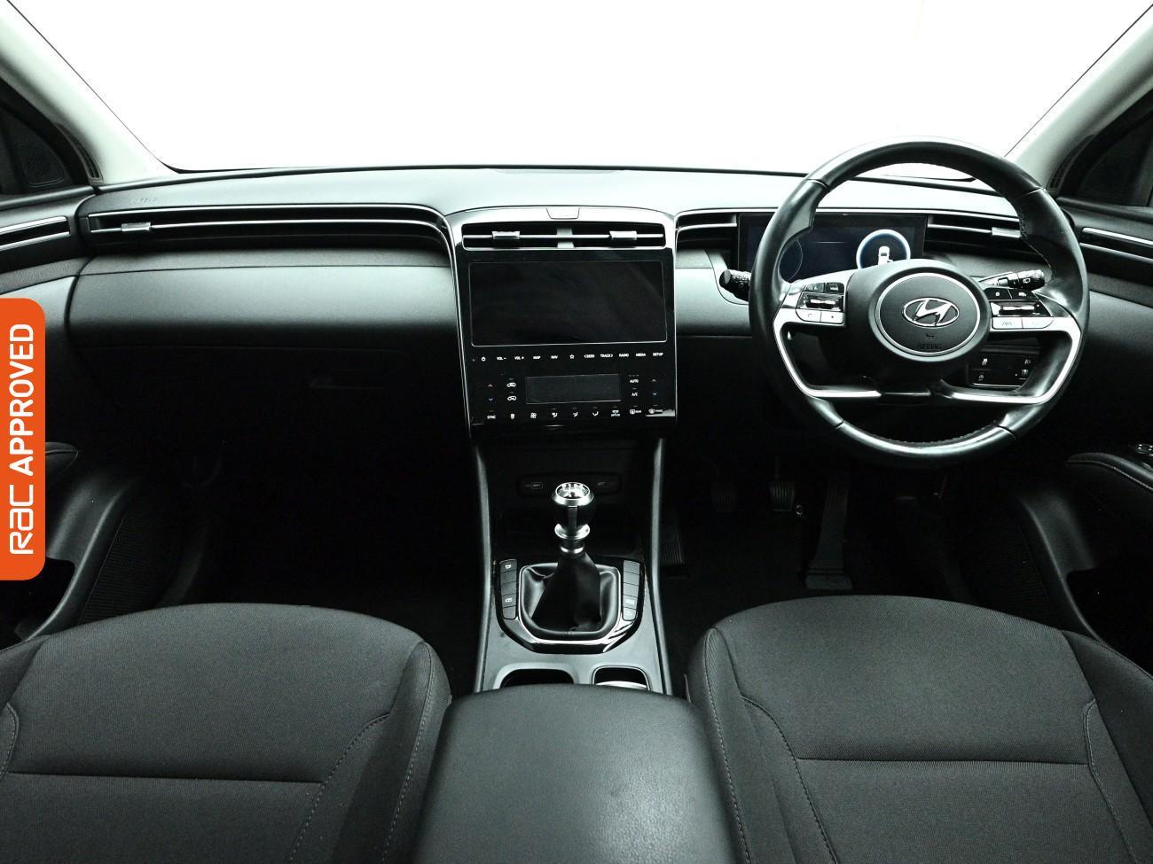 Hyundai Tucson view 2