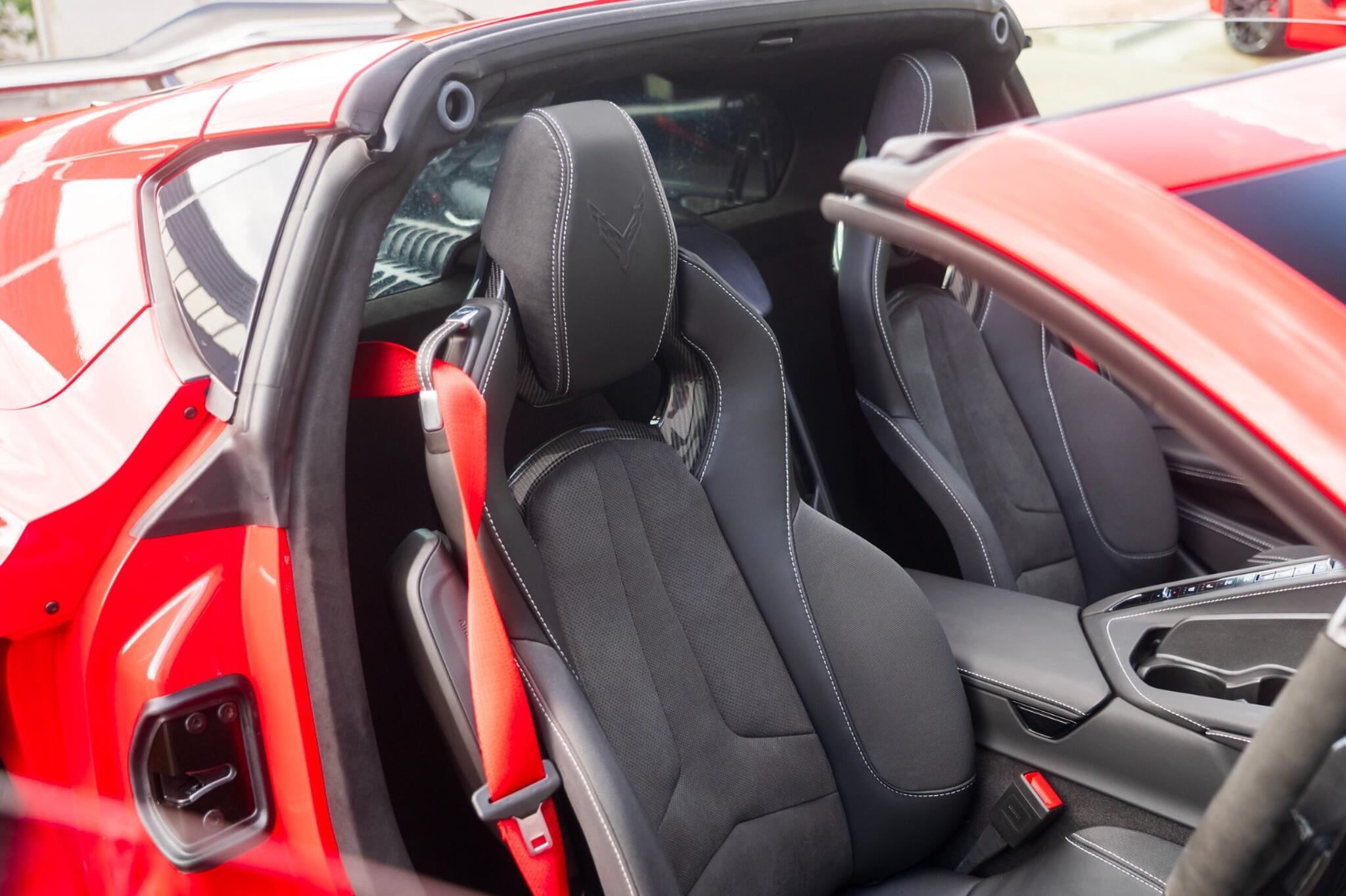 Chevrolet Corvette view 37