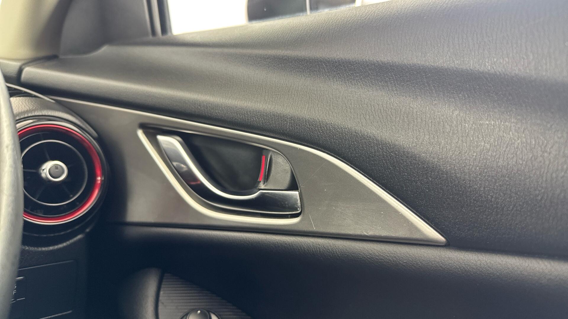 Mazda CX-3 view 44