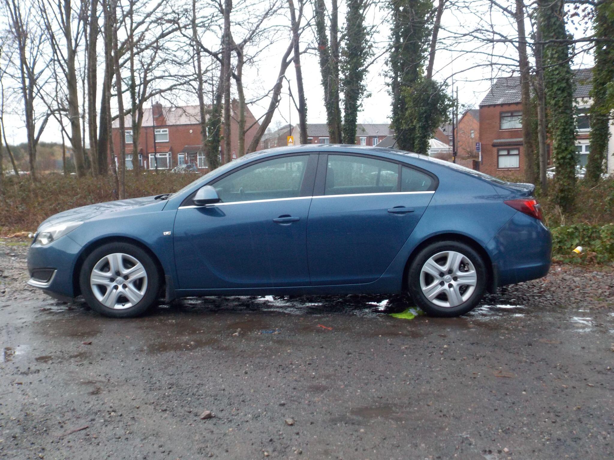 Vauxhall Insignia 1.6 CDTi ecoFLEX Design Euro 6 (s/s) 5dr