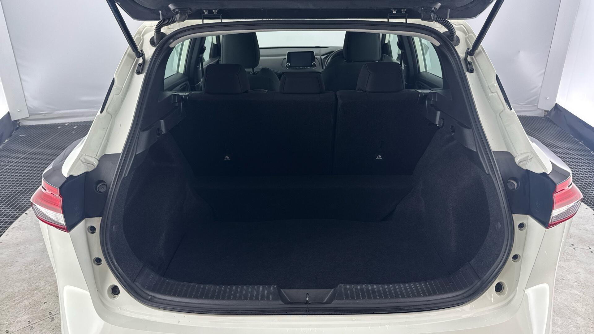 Nissan Qashqai view 15