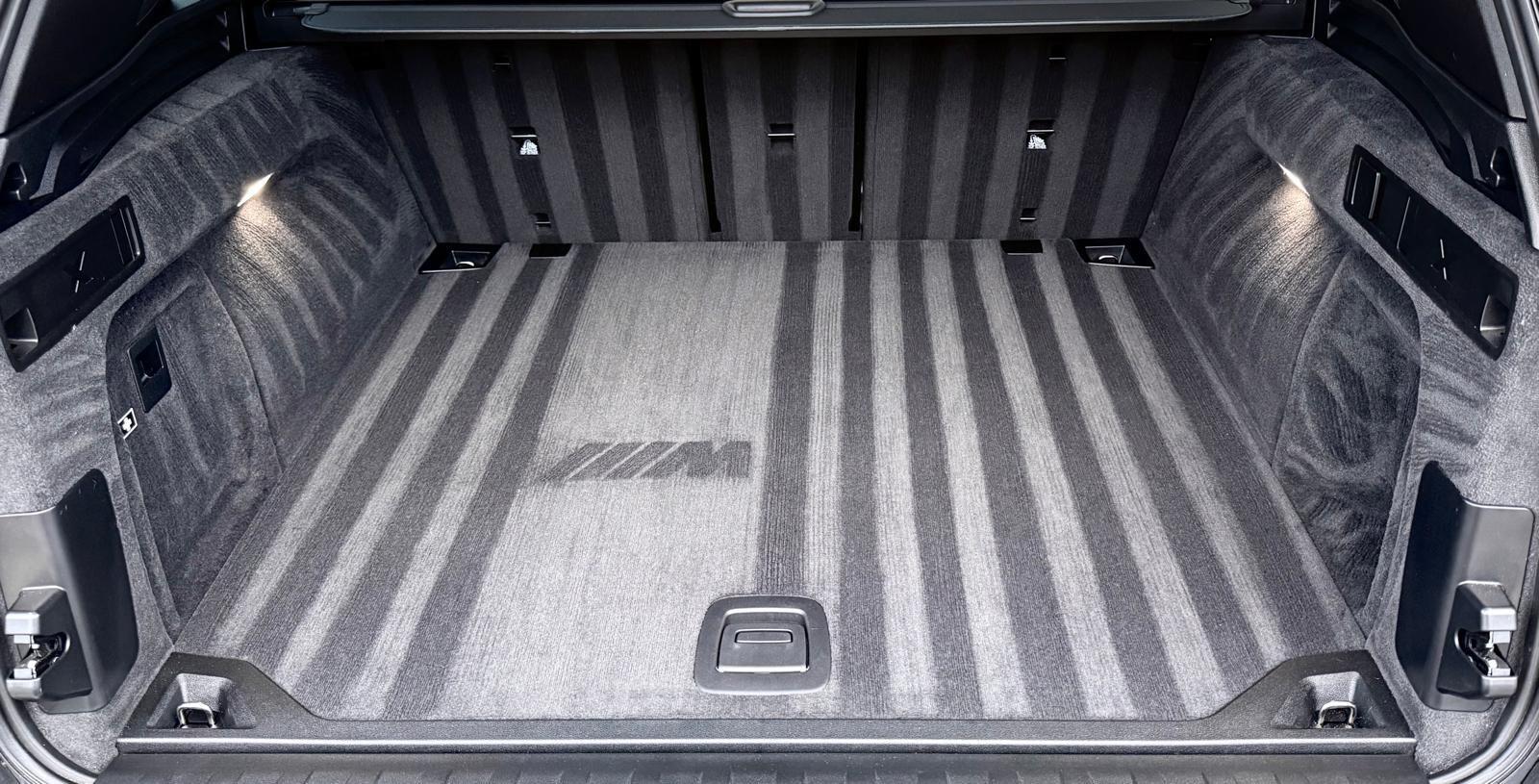BMW X5 view 22