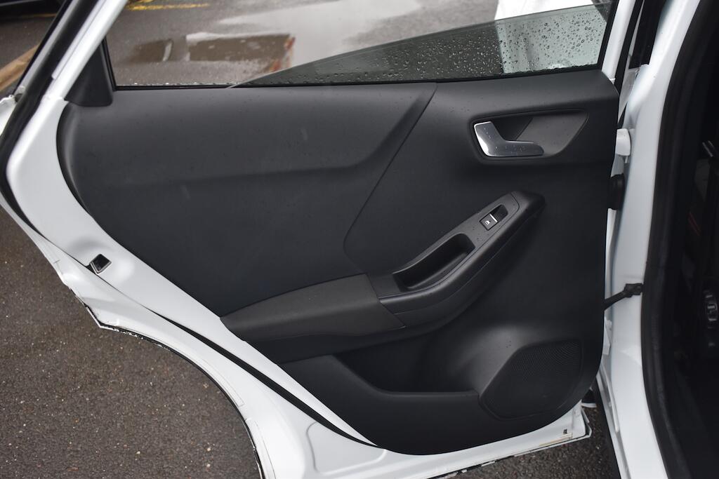 Ford Puma view 44
